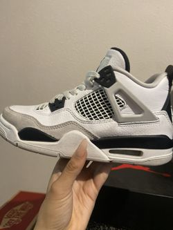 Jordan 4’s
