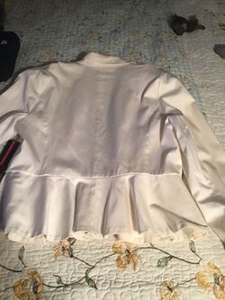 Sofia Vergara  White Jacket ….new With Tags…