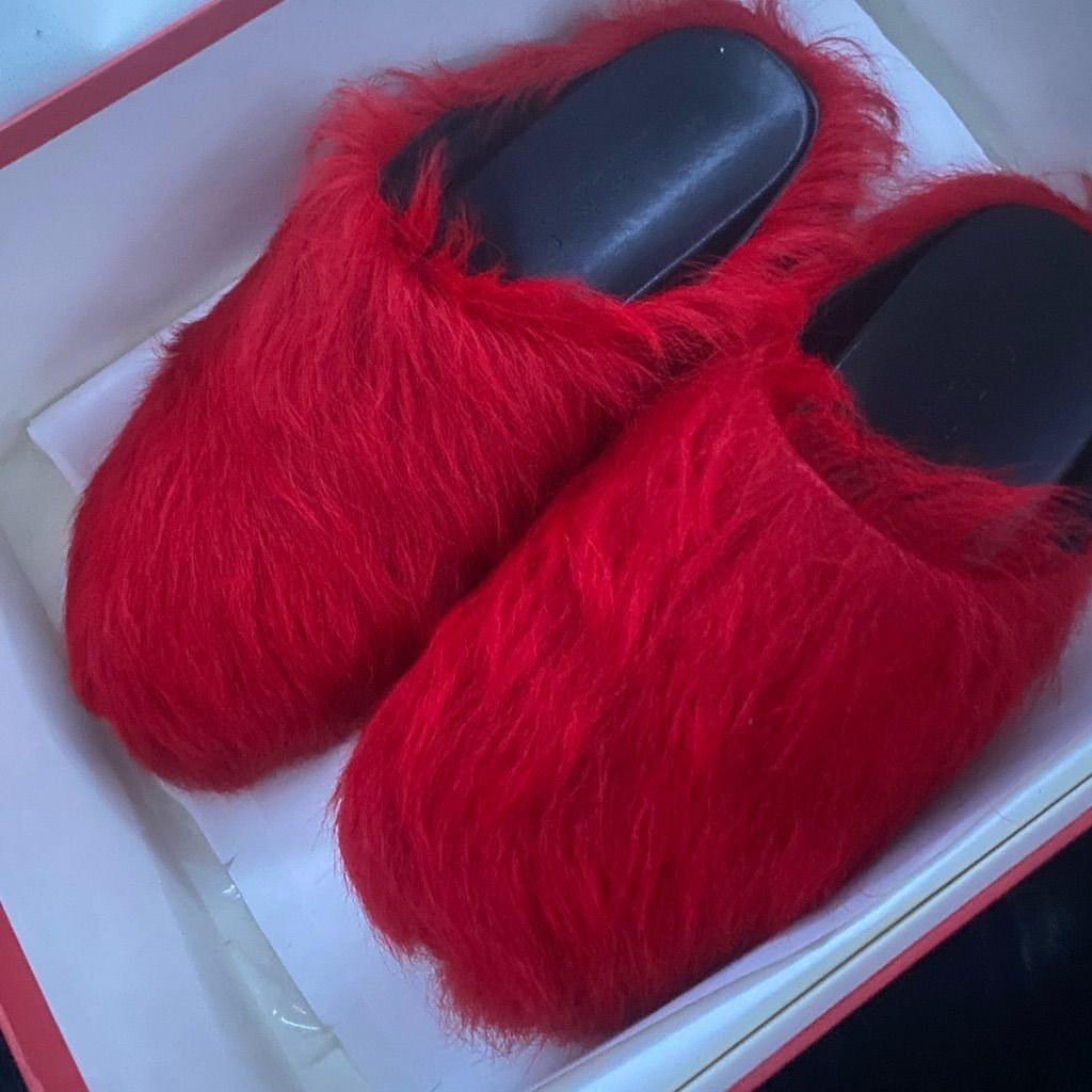 Nice Furry Marni Slides