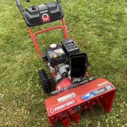Troy Bilt Storm Snow Blower