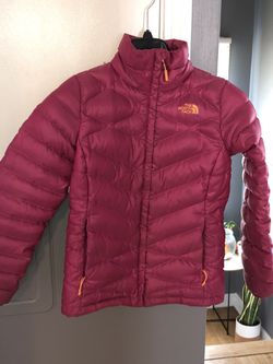 XS North face jacket really good condition pick up only.