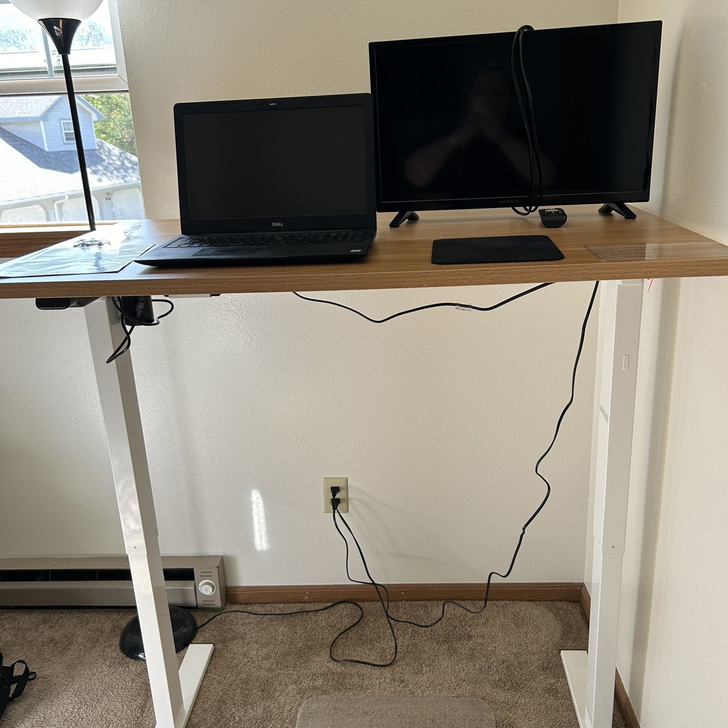 Electric Standing Desk - Moving, Must Go!