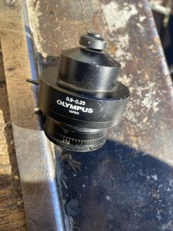 This is an Olympus BH2-POC polarizing microscope flip