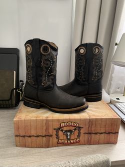 Boots/ Botas