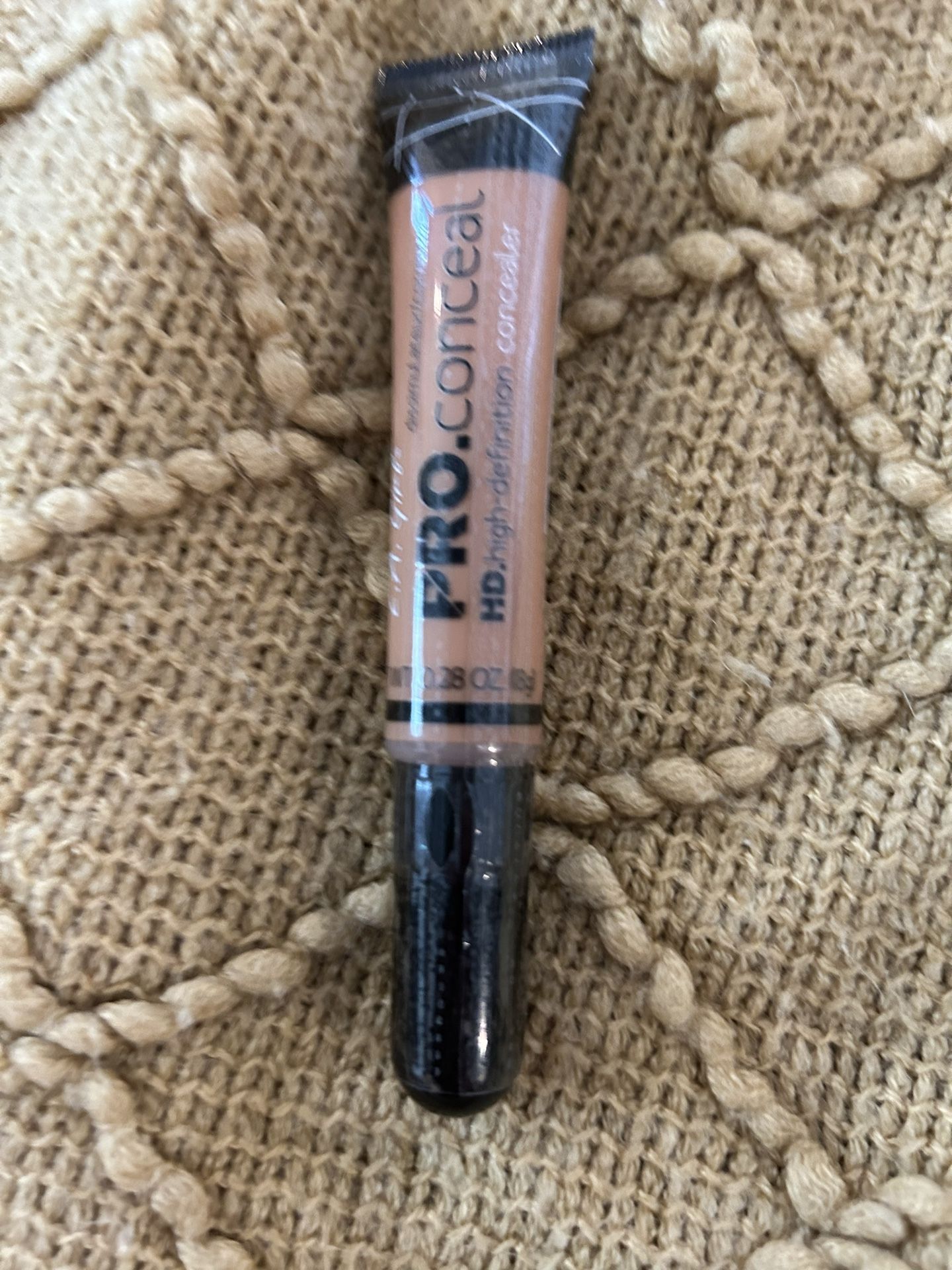 L.A. Girl Pro Conceal HD Concealer GC982 Warm Honey .28 Oz