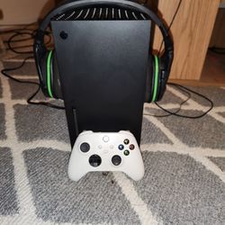 Xbox  One X