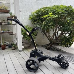 MGI Zip X1 Electric Golf Caddy 