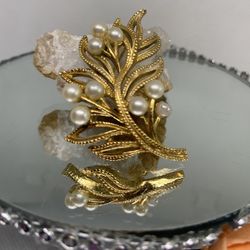Vintage Crown Trifari Gold Tone Faux Pearl Leaf Brooch
