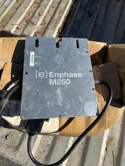 Enphase M250 Inverter