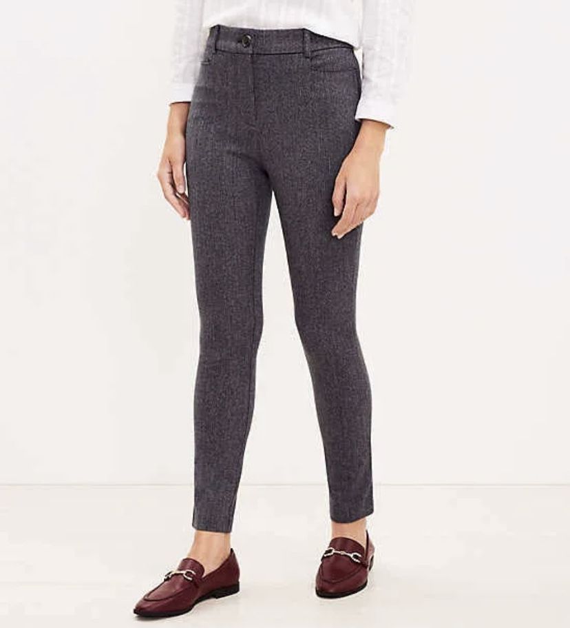 Loft Women’s straight skinny Pull Up Pants /Small-New