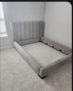 Queen Bed