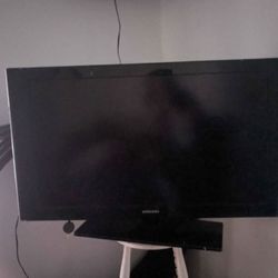 Large HDTV 