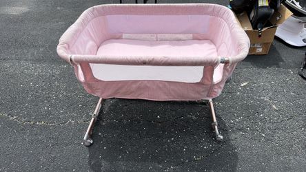 Baby pink bassinet
