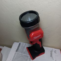 Milwaukee M18 Cordless flashlight led tool Only
