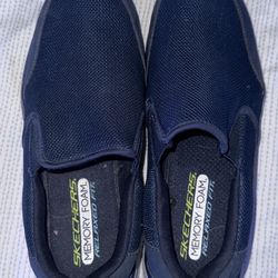 MENS SKECHERS SLIP ON SHOES