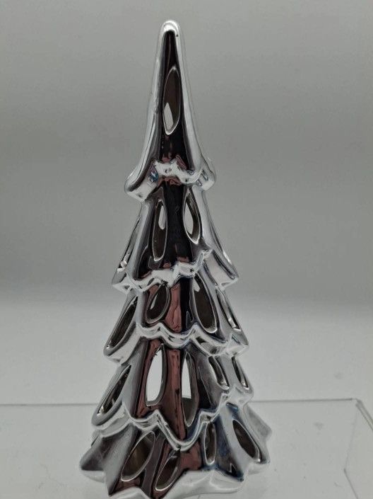 Yankee Candle 13.5 In. Silver Tea Light Tree
$10 (12 Available)