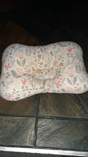Photo Infant pillow to prevent flat head