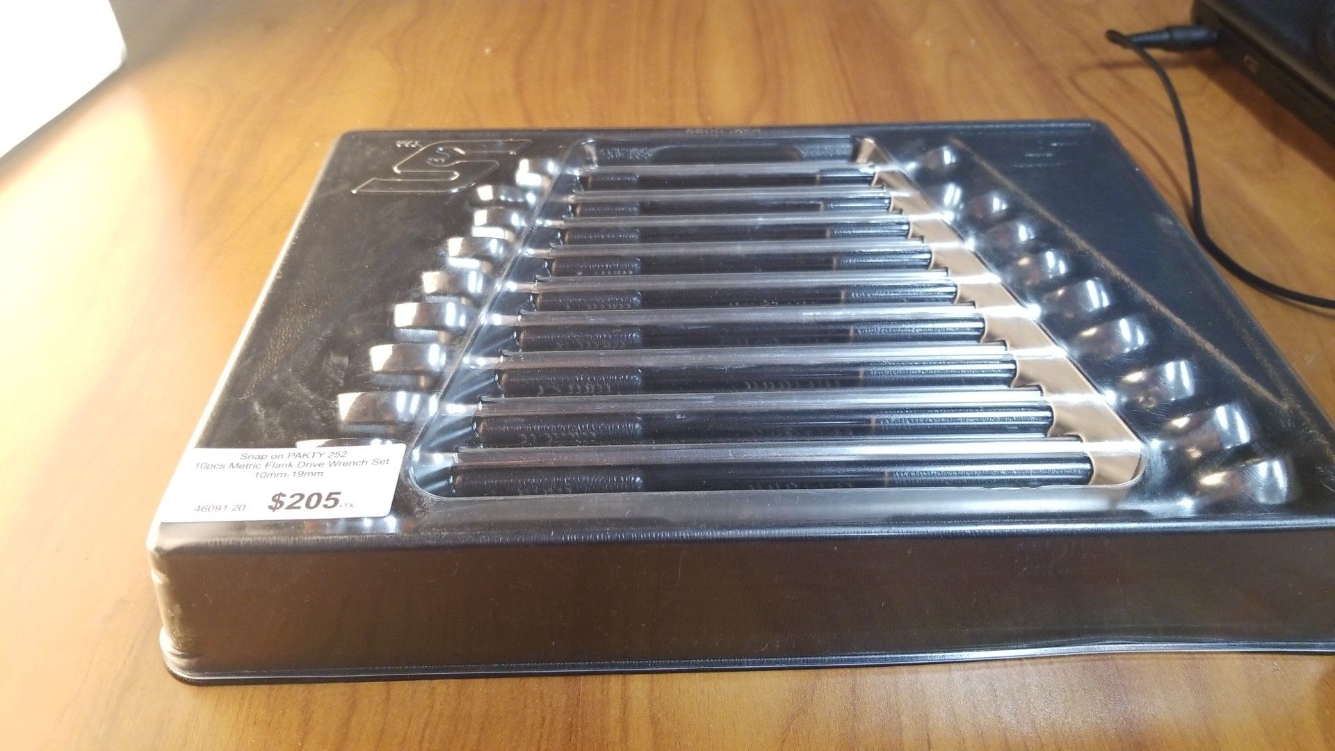 Snap on Pakty 252- 10pcs Metric Flank Drive Wrench Set. 10mm-19mm