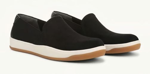2 Pairs of Life Stride Bzees Air Step Size 8 Wide Width