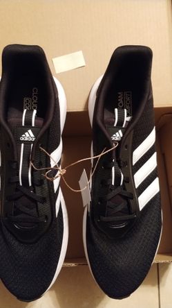 Brand New Adidas Mens Daily Running Sneakers