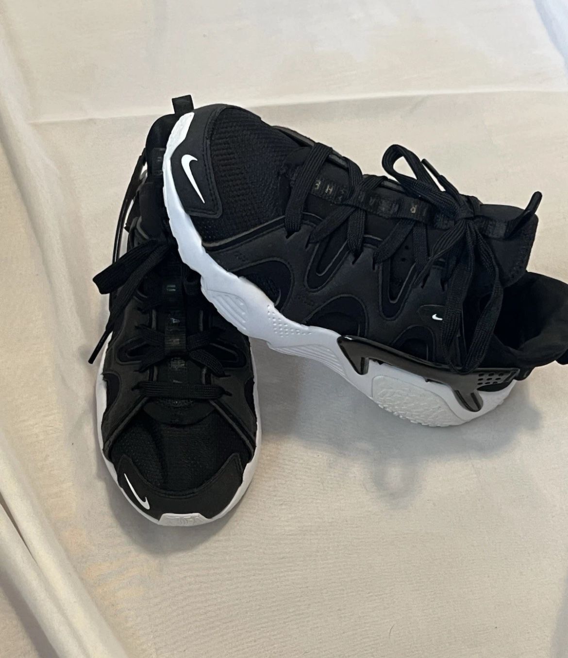 Nike Huarache Size 8