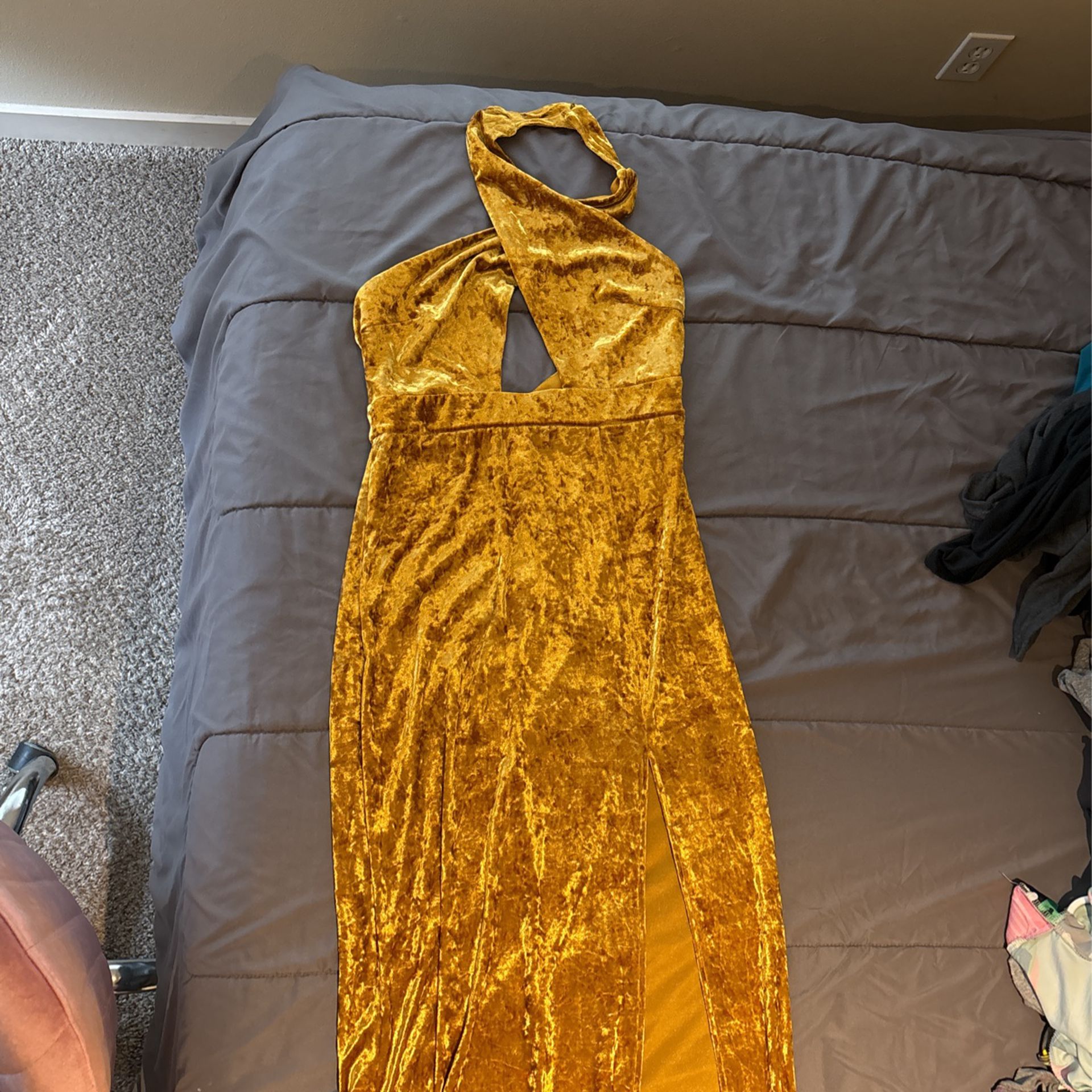 Lulu’s Golden Yellow Crisscross Halter Maxi Dress