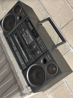 Panasonic RX-CT990 S-XBS Boombox w/Bi-Wiring