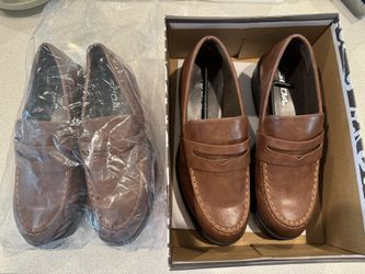 Brand new loafers (brown)