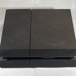 PS4 500gb FOR PARTS *Powers On*