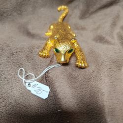 Classic Leopard Brooch