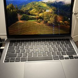 2022 Apple Macbook 13.6” Rarely Used With Protector Case
