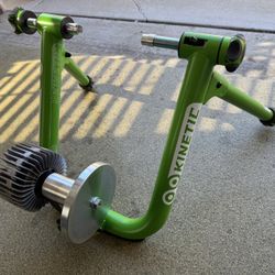Kinetic Road Machine 2.0 Bike Trainer