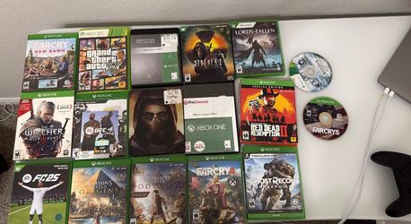 Xbox games 17 + 2 bonus discs
