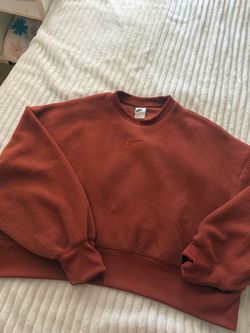 Nike sweatshirt size small