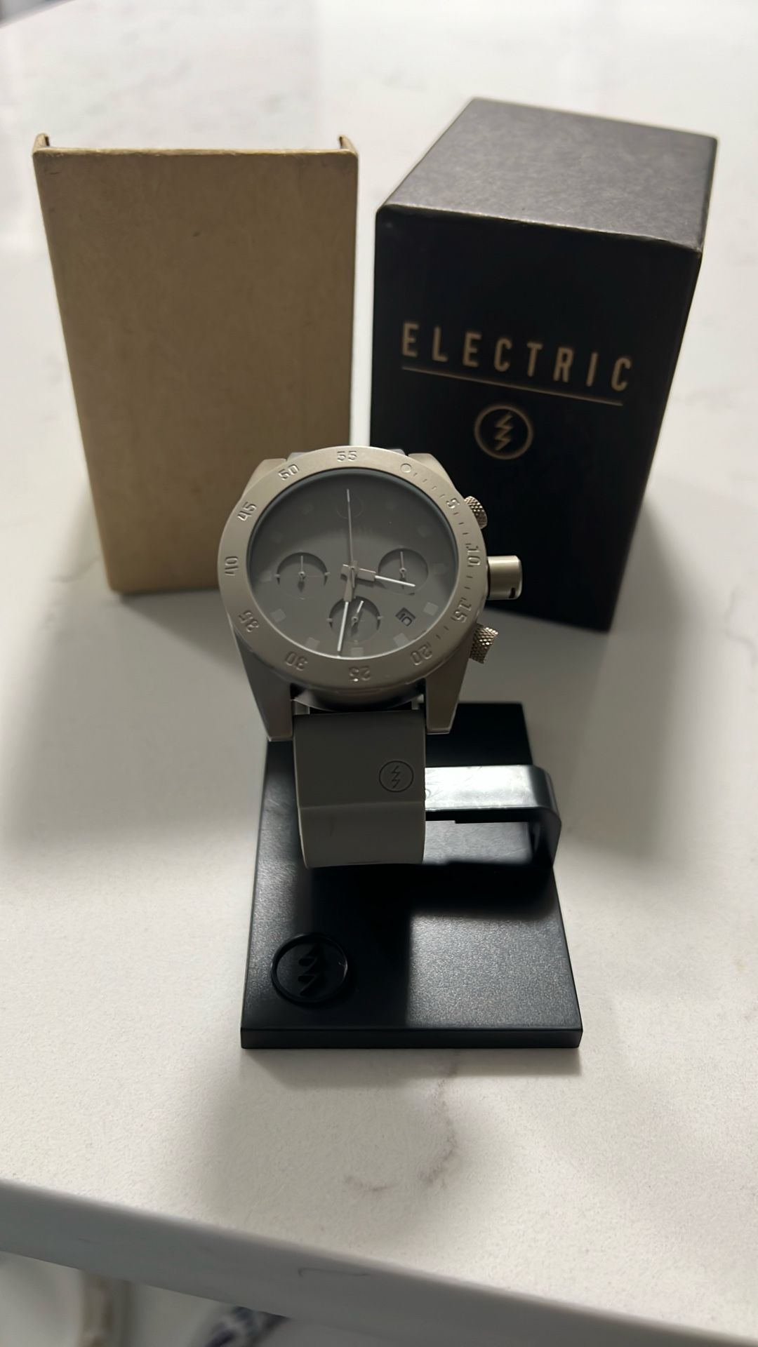 Brand: Electric - Needs Battery Replacement