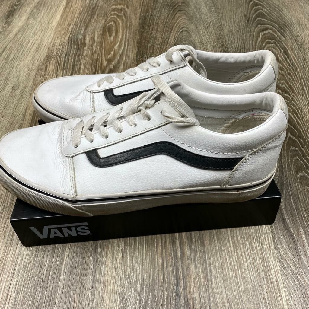 Vans classic sneakers* men's 8.5