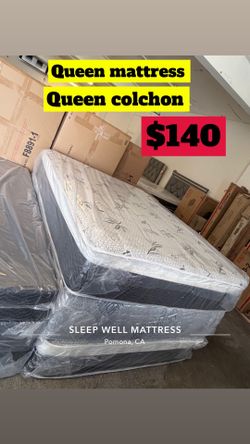 Queen size pillow top mattress