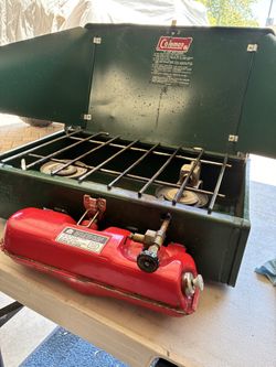 Coleman 425E camp two burner stove