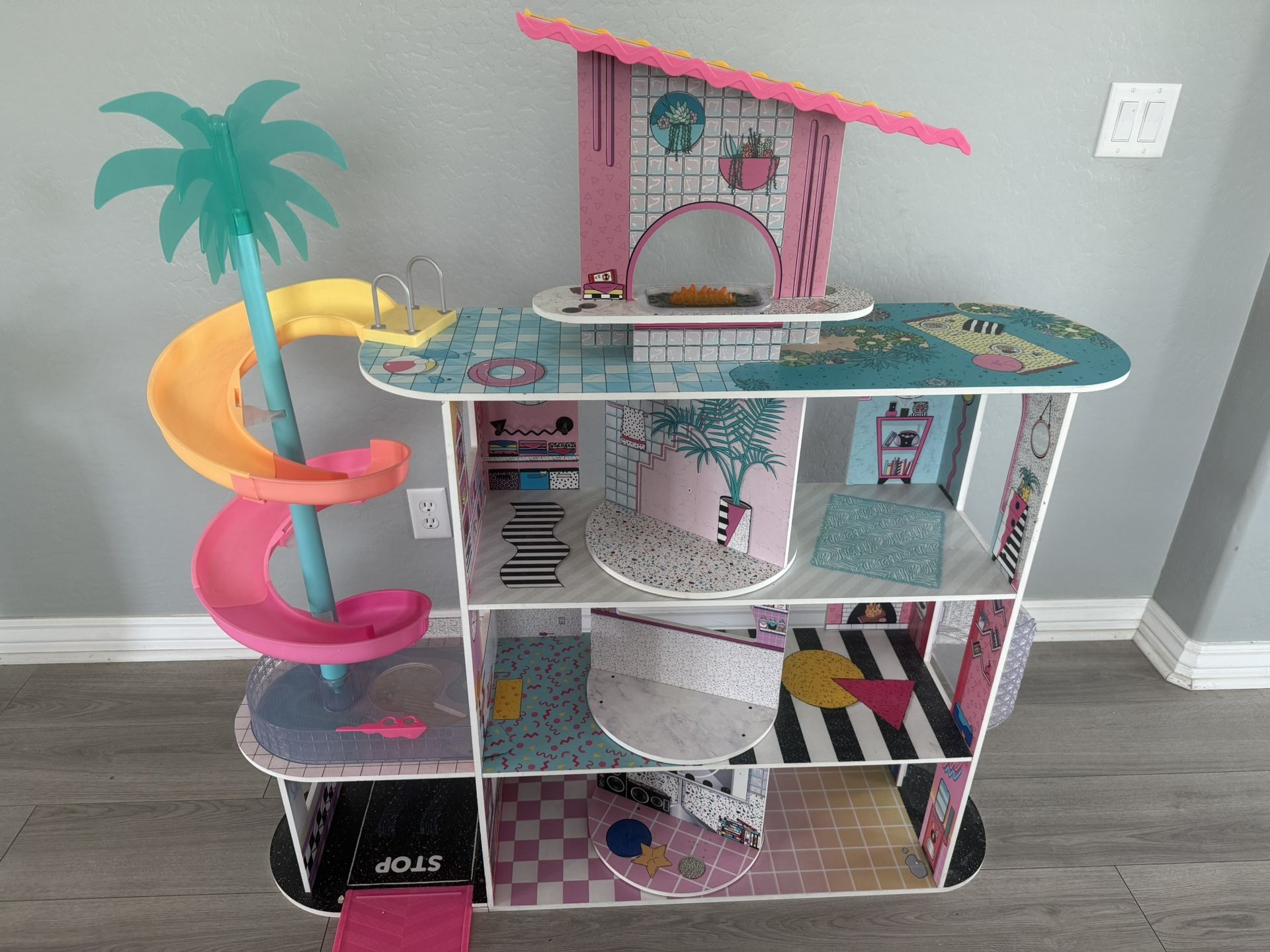 LOL Dream House