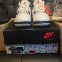 Air Jordan 4 Retro