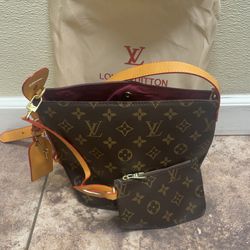 Louis Vuitton Handbag