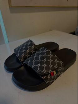 Sandal