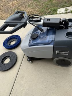 Advance SC351 Auto-scrubber