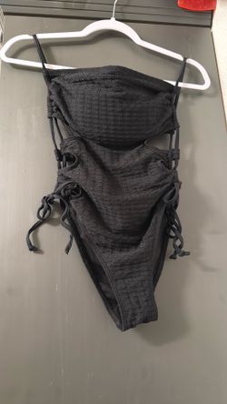 Black swimming suit