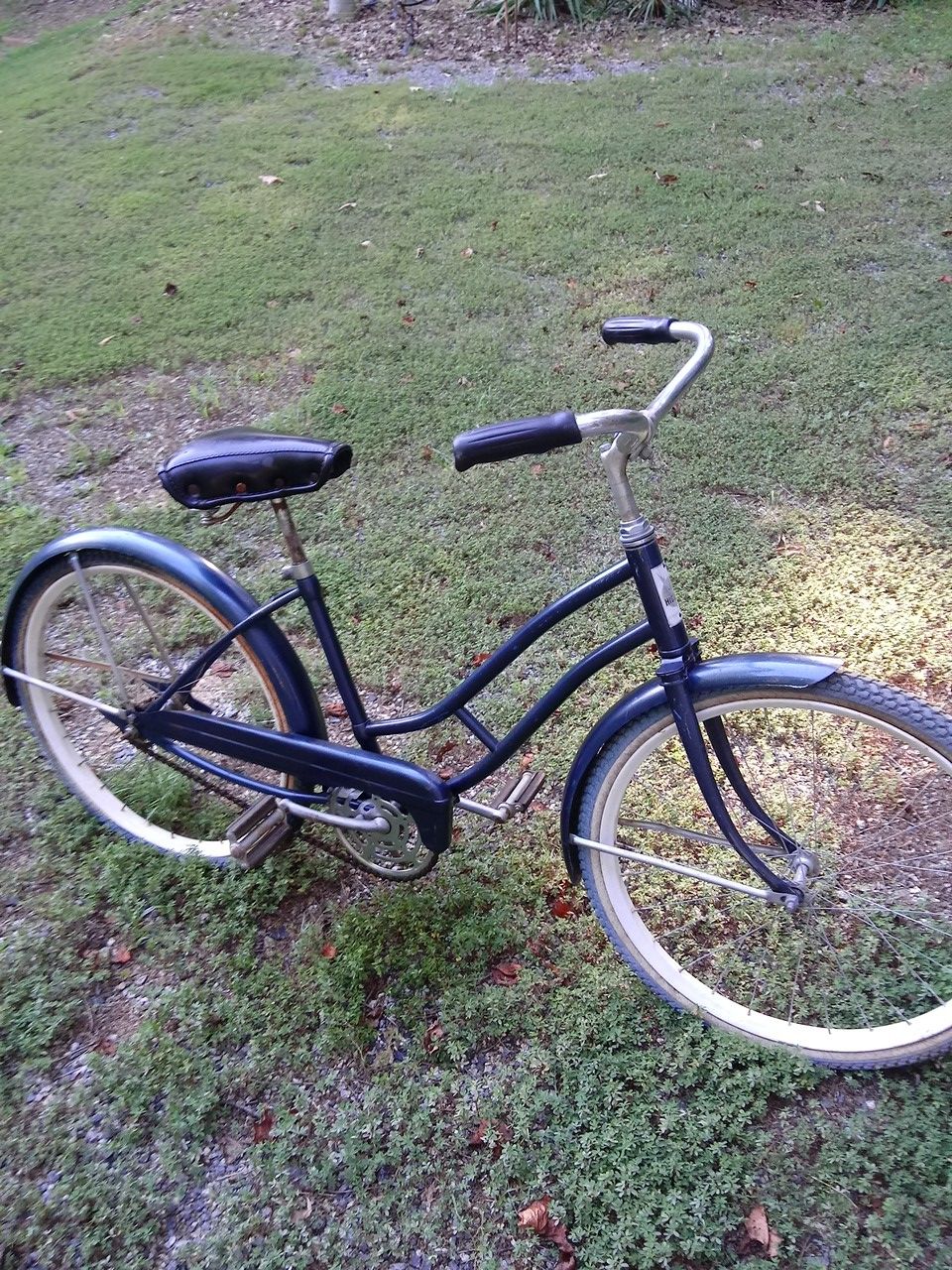 ORIGINAL JC HIGGINS 24" WOMANS CRUISER SPRINGER SEAT
