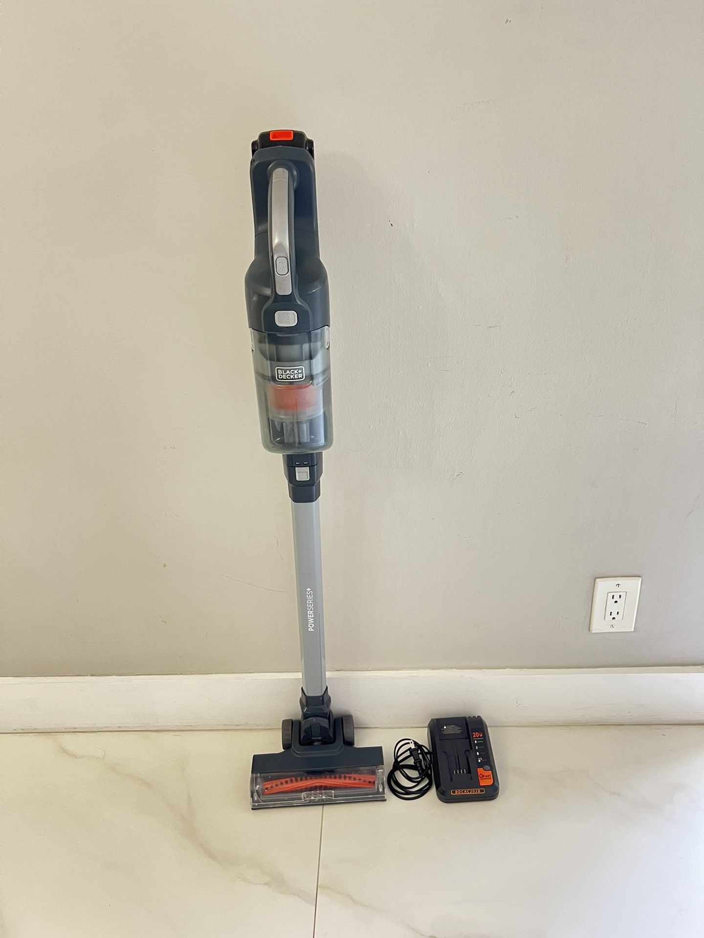 Black & Decker BHFEA18D1 20V MAX POWERSERIES+ Cordless Stick Vacuum