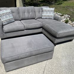 Sectional Sofa & Ottoman Set 