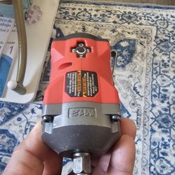 Impacto M12 Fuel  3/8