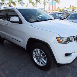 2018 Jeep Grand Cherokee Laredo