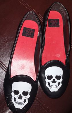 Women's Skull Shoes